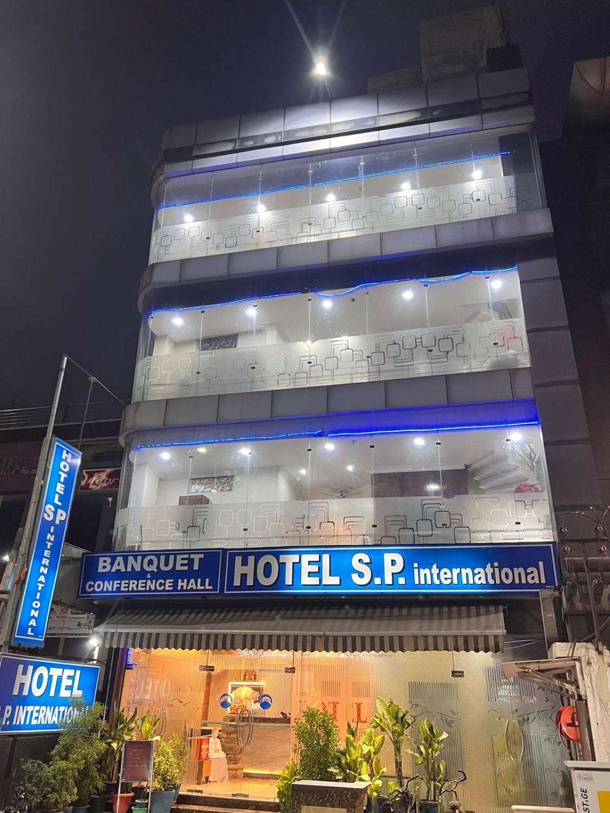 Hotel S P International A Unit Of Mavis Group Lucknow Exterior foto
